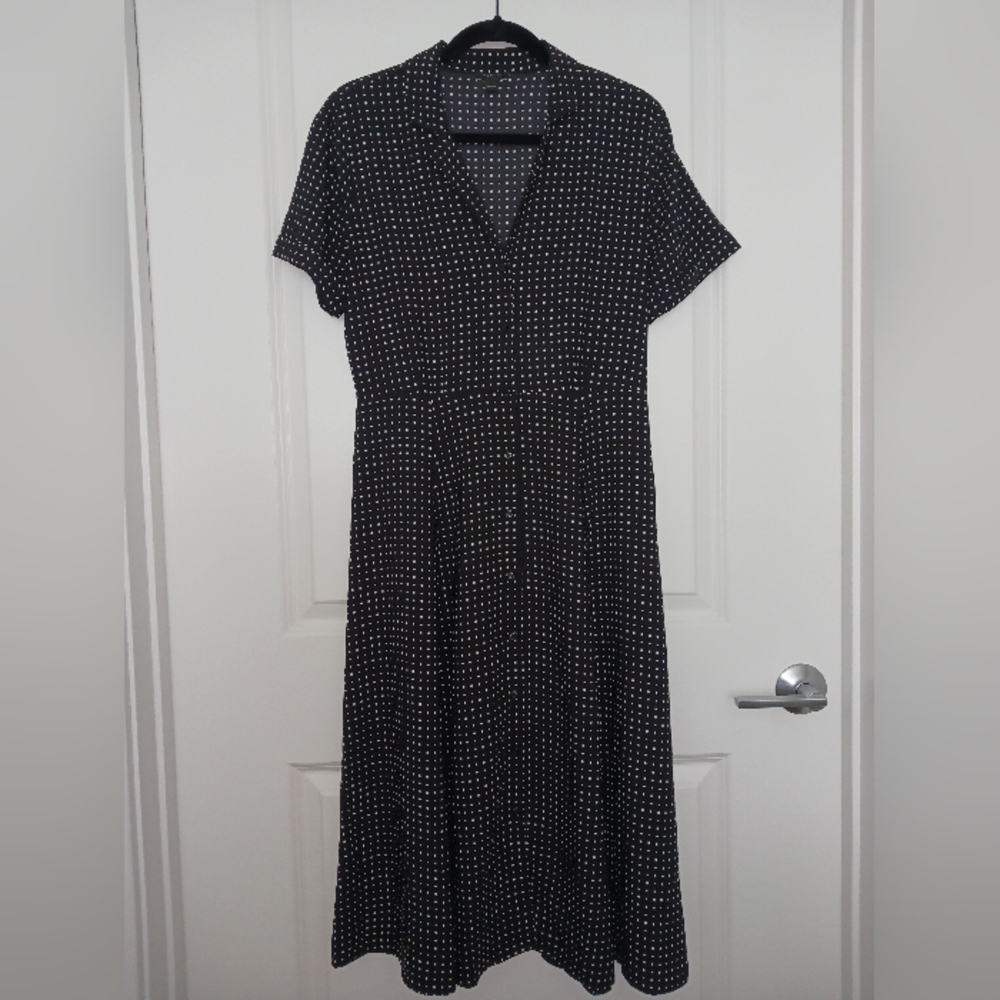 Ann Taylor - Tiny-Square Dress